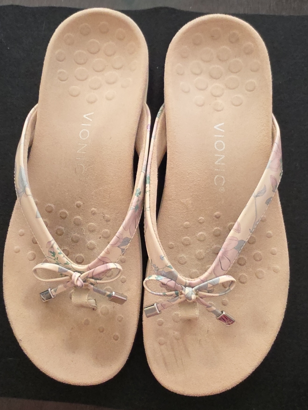 Vionic Pink Floral Bow Thong Sandals